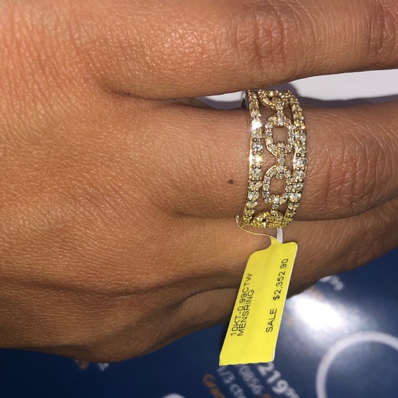 10k solid gold real diamond men Cuban ring, bestseller 1 carat natural diamondss - Picture 4 of 9